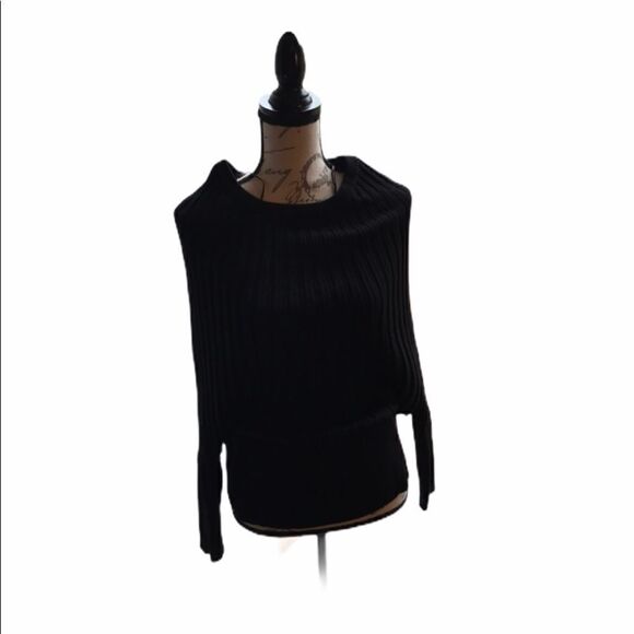 NWT Madison Lily Black Pullover Sweater Medium - Picture 7 of 11